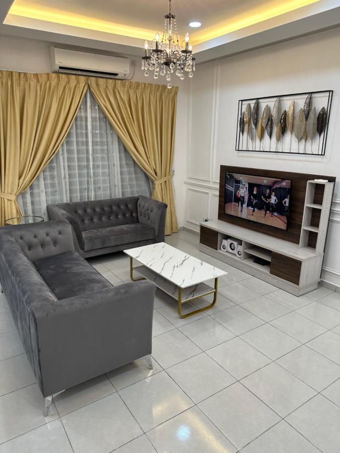 The Holiday home *